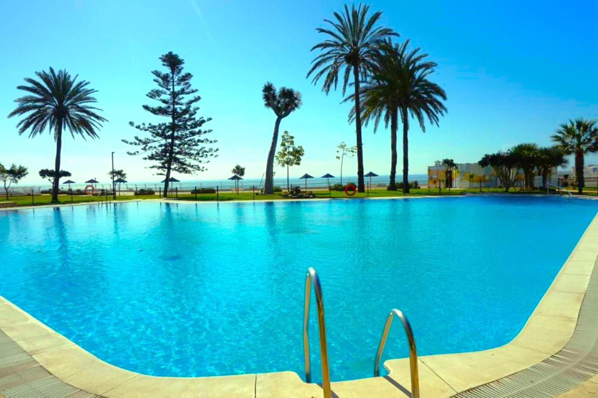 Santa Clara Modern & Exclusive Seafront Apartment Torremolinos Exterior photo